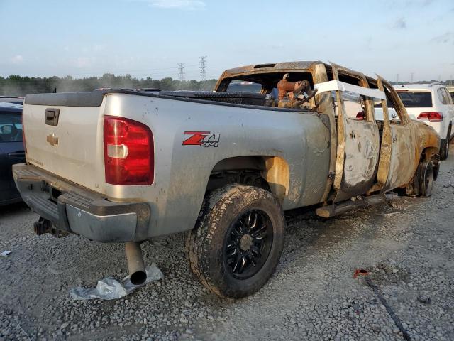 Photo 2 VIN: 1GC1KXC88BF240096 - CHEVROLET SILVERADO 