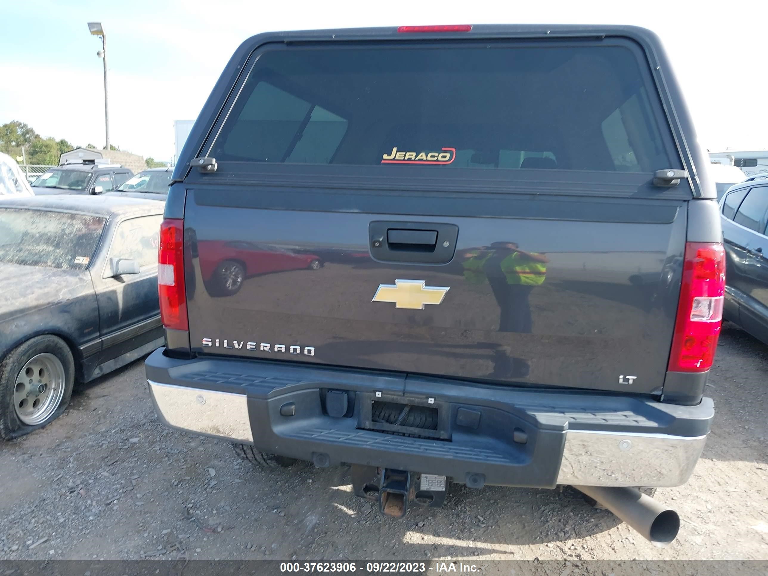 Photo 15 VIN: 1GC1KXC8XBF242108 - CHEVROLET SILVERADO 