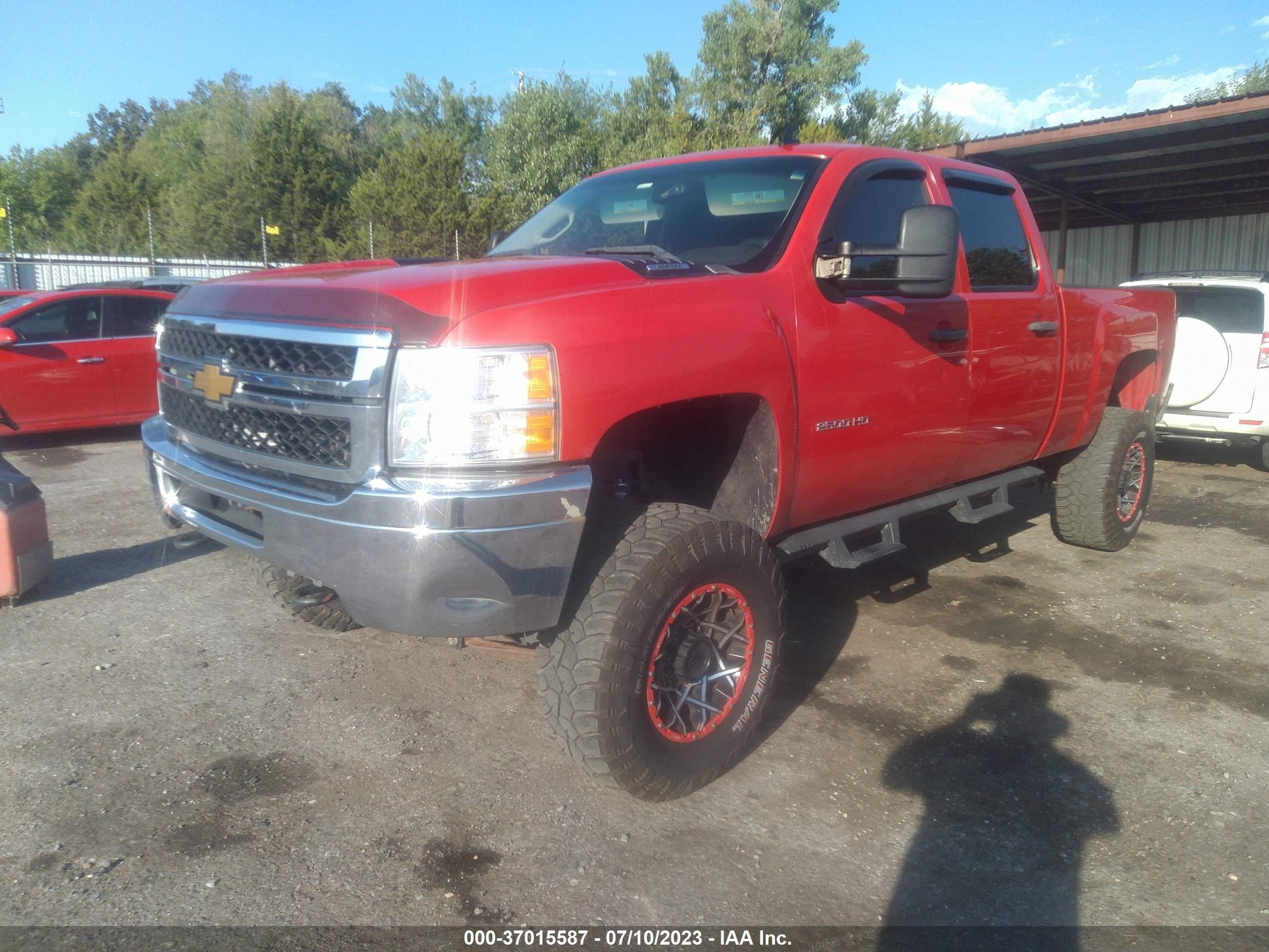 Photo 1 VIN: 1GC1KXCG4BF216188 - CHEVROLET SILVERADO 