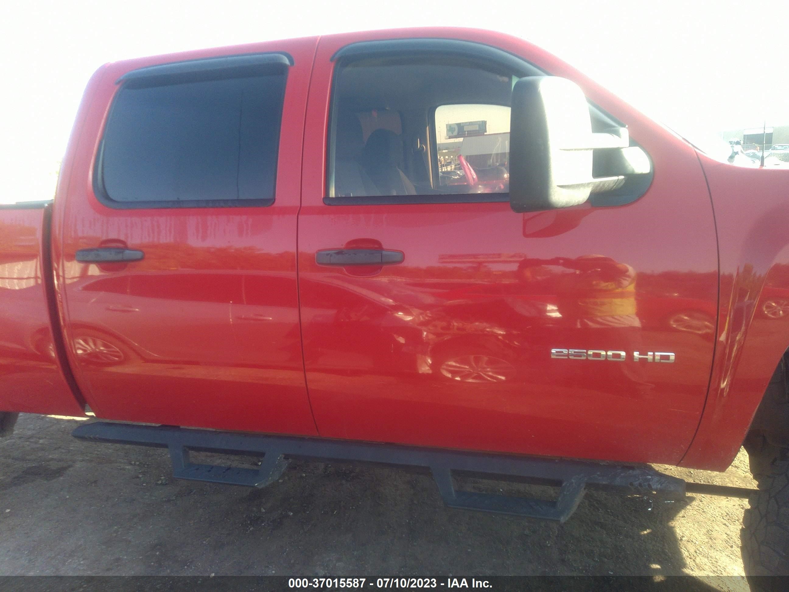 Photo 12 VIN: 1GC1KXCG4BF216188 - CHEVROLET SILVERADO 