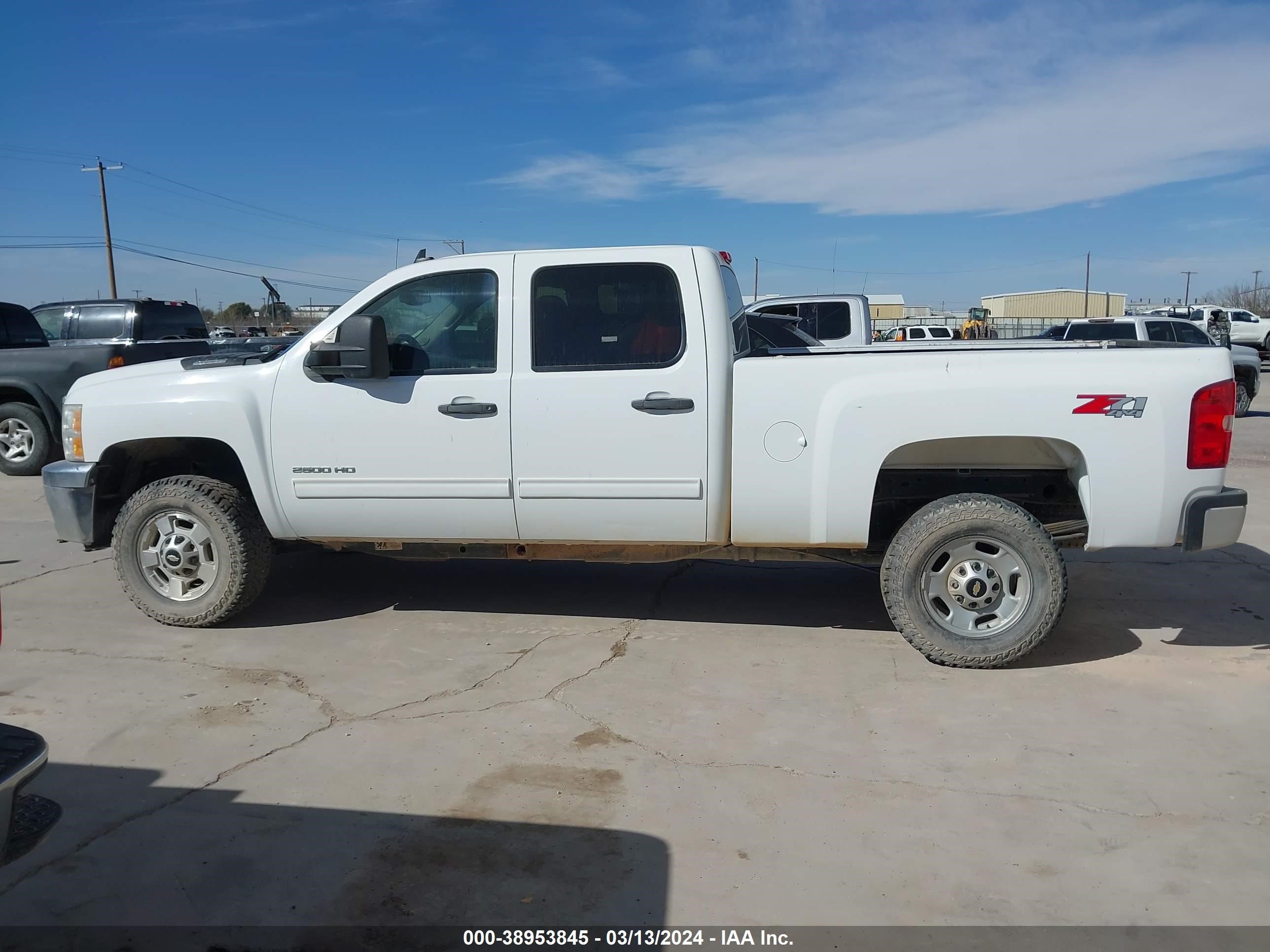 Photo 13 VIN: 1GC1KXCG5DF184659 - CHEVROLET SILVERADO 