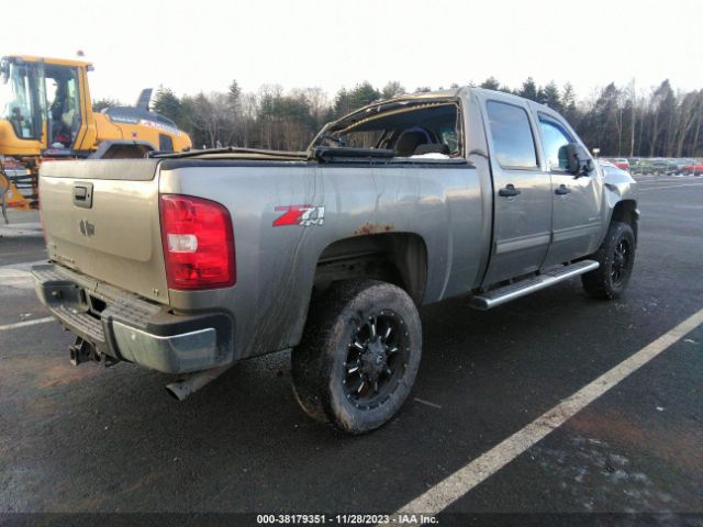 Photo 3 VIN: 1GC1KXCG7CF171734 - CHEVROLET SILVERADO 2500HD 