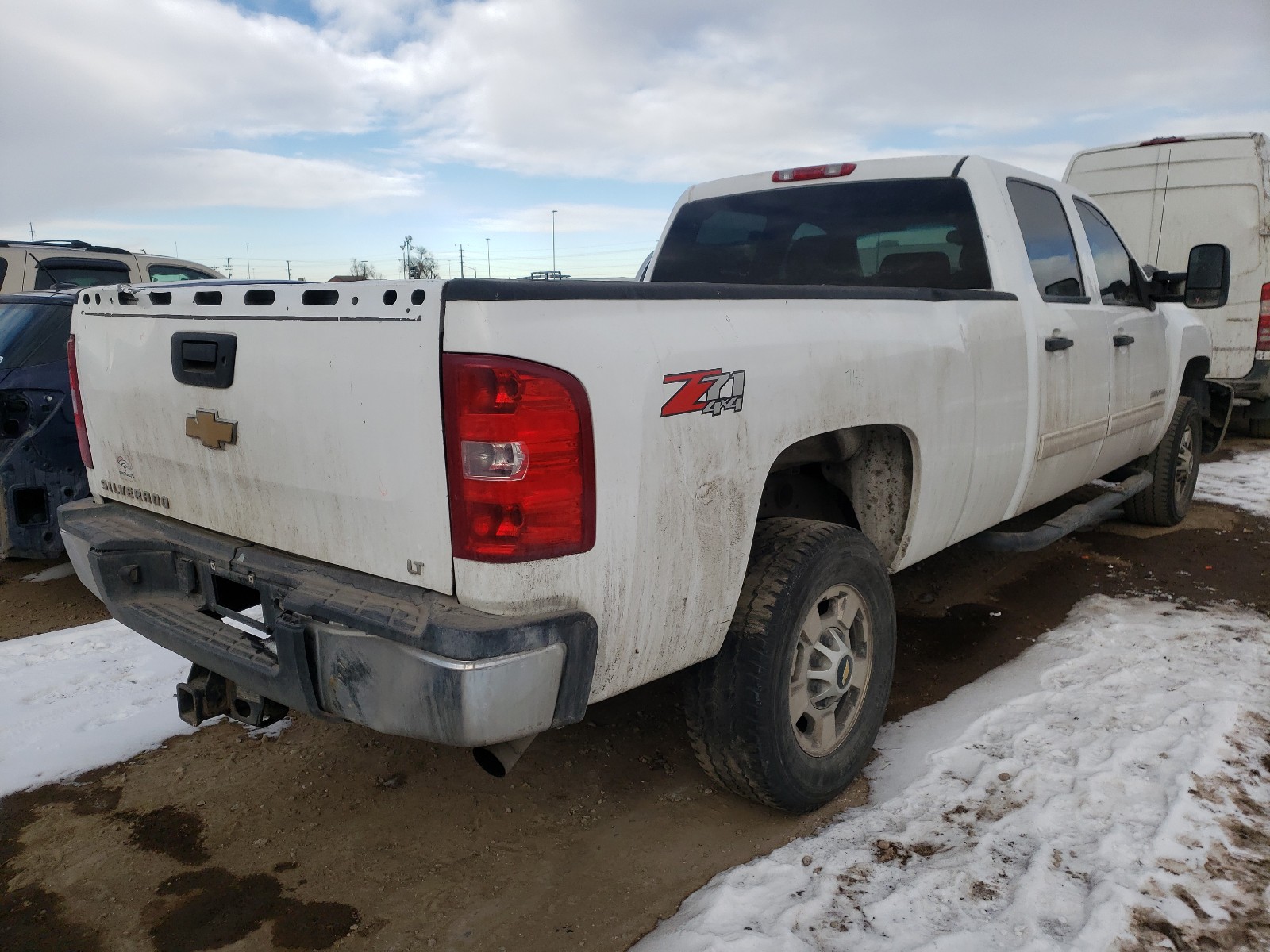 Photo 3 VIN: 1GC1KXCGXBF129900 - CHEVROLET SILVERADO 