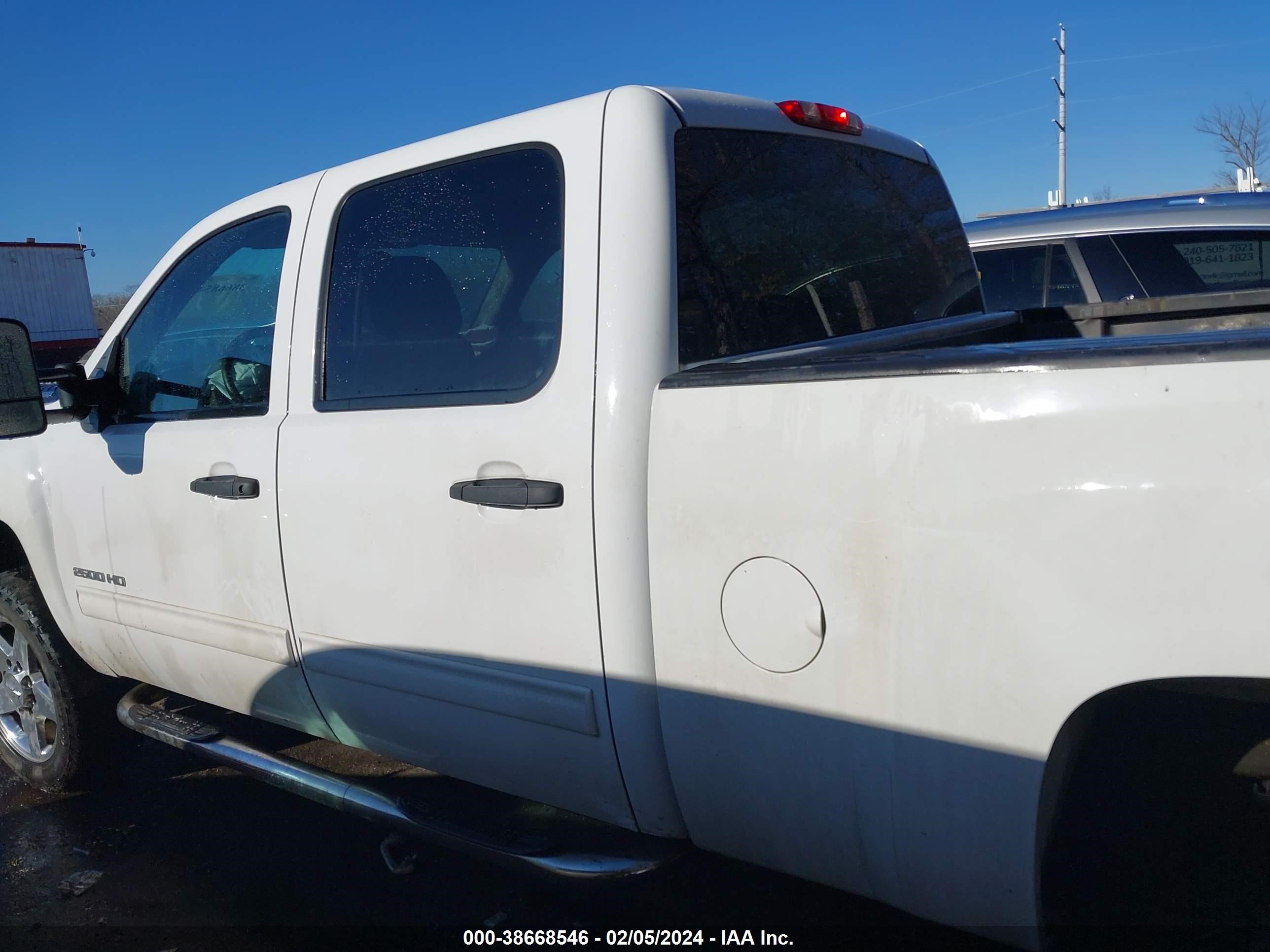 Photo 13 VIN: 1GC1KXCGXBF242813 - CHEVROLET SILVERADO 