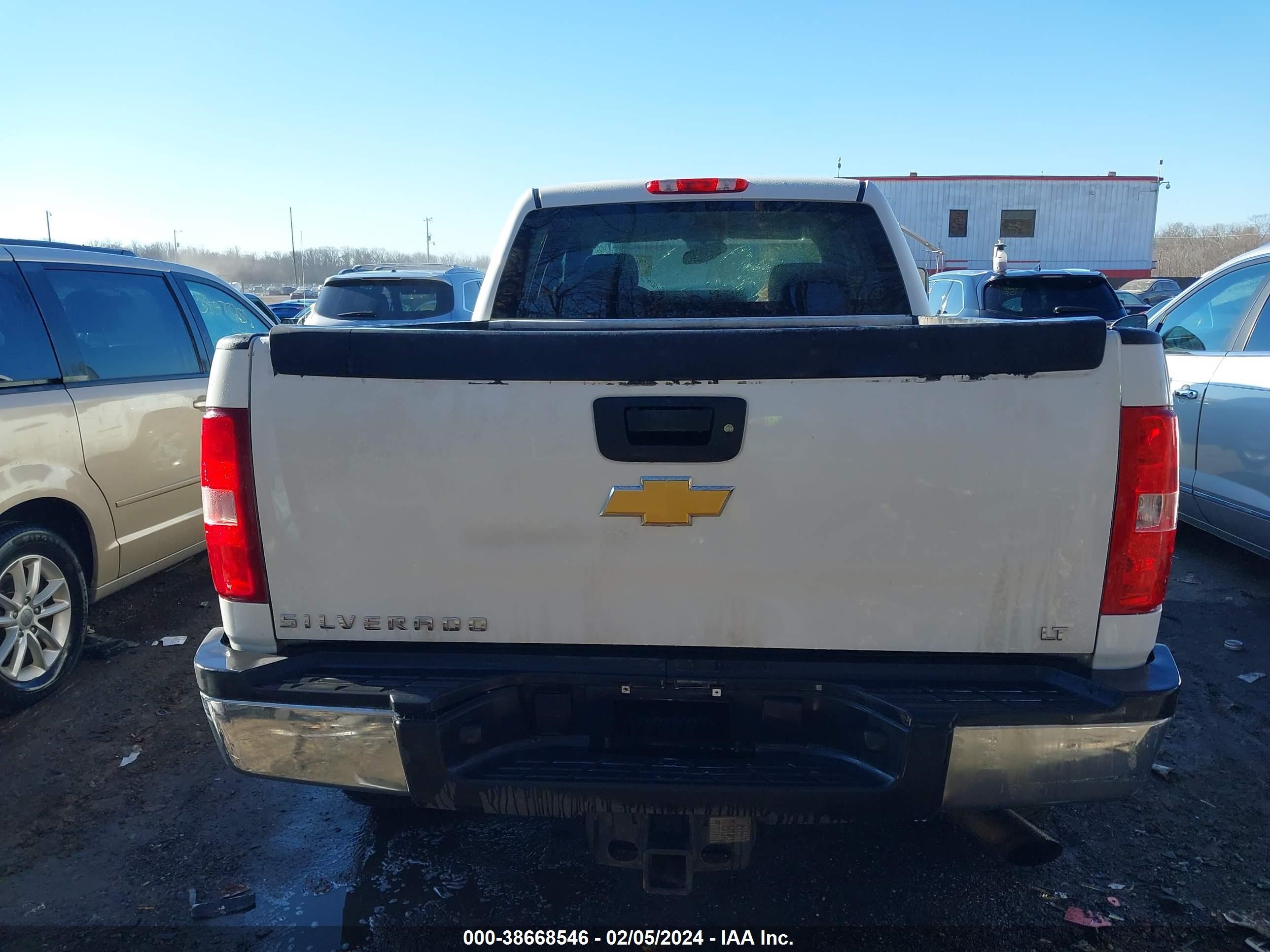 Photo 15 VIN: 1GC1KXCGXBF242813 - CHEVROLET SILVERADO 