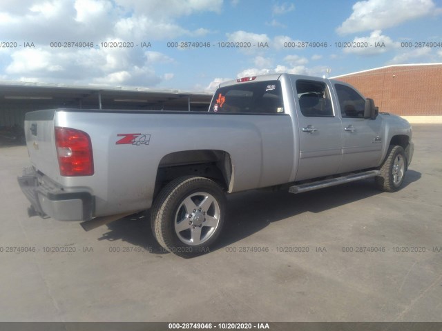 Photo 3 VIN: 1GC1KXCGXDF126109 - CHEVROLET SILVERADO 2500HD 