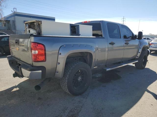 Photo 2 VIN: 1GC1KXE80DF114573 - CHEVROLET SILVERADO 