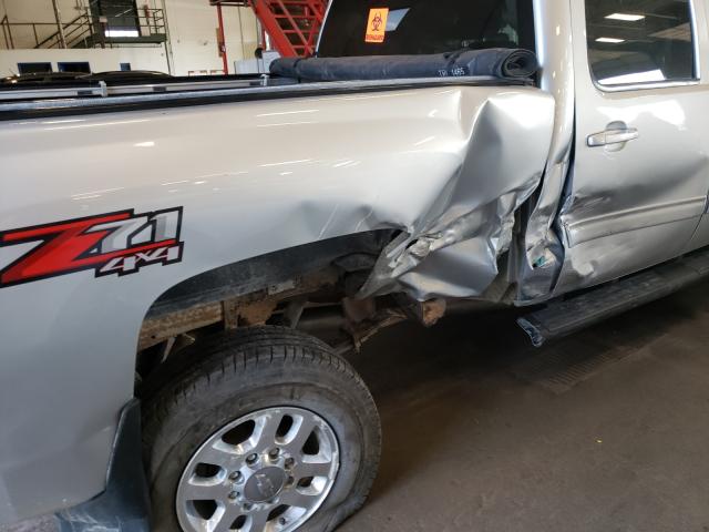 Photo 8 VIN: 1GC1KXEG1EF137028 - CHEVROLET SILVERADO 