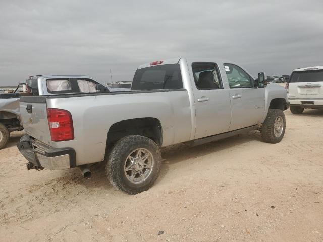 Photo 2 VIN: 1GC1KYC81BF143683 - CHEVROLET SILVERADO 