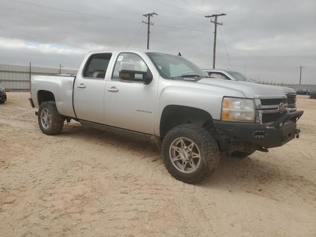 Photo 3 VIN: 1GC1KYC81BF143683 - CHEVROLET SILVERADO 