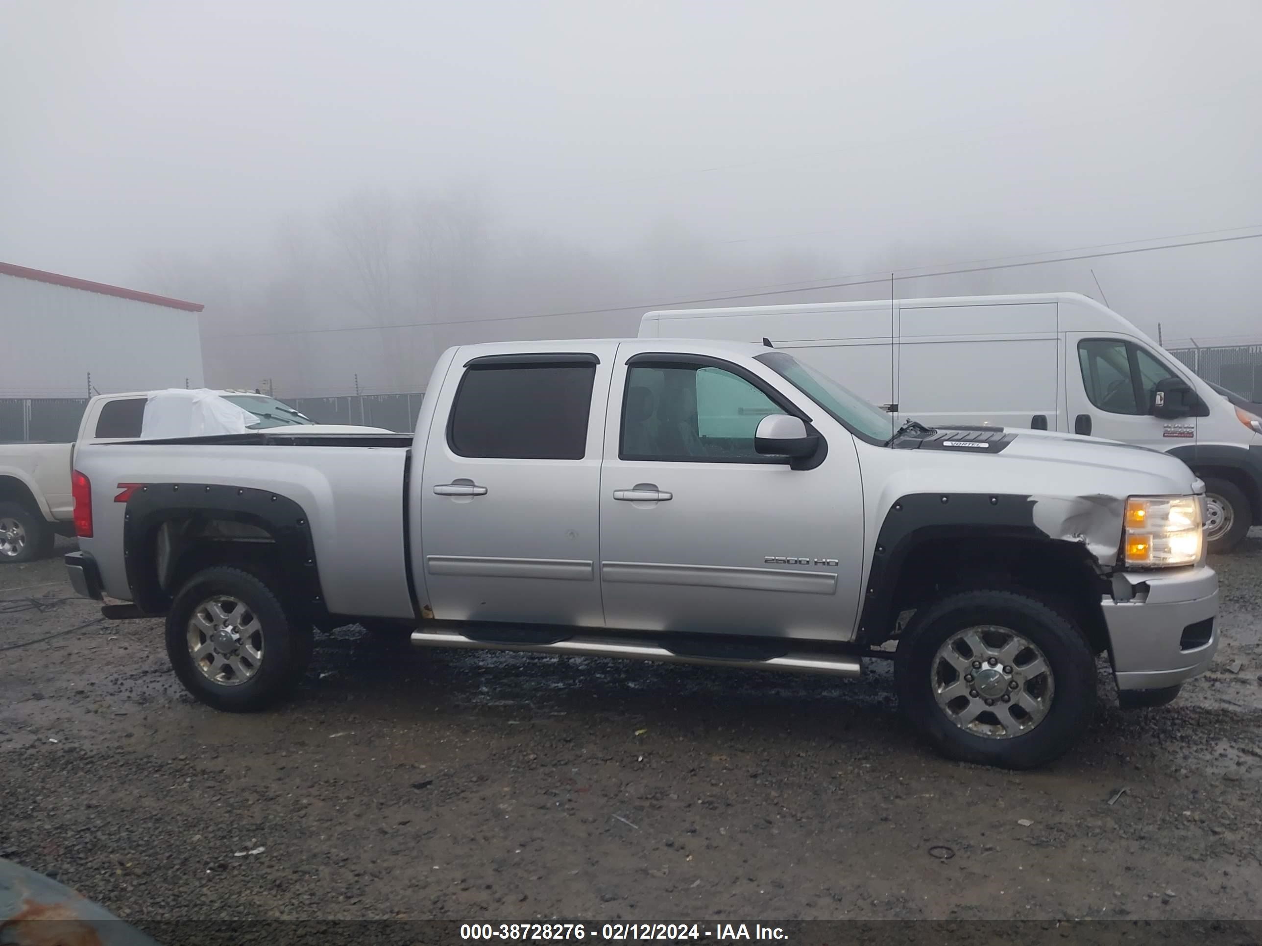 Photo 12 VIN: 1GC1KYCGXCF184144 - CHEVROLET SILVERADO 