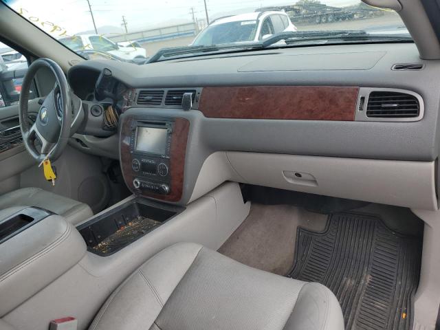 Photo 8 VIN: 1GC1KYE80CF215682 - CHEVROLET SILVRDO LS 