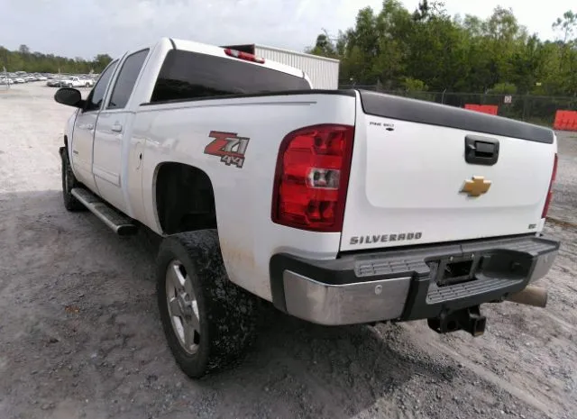 Photo 2 VIN: 1GC1KYE84DF160011 - CHEVROLET SILVERADO 2500HD 