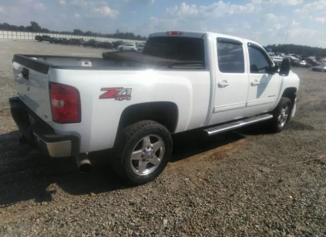 Photo 3 VIN: 1GC1KYE85DF172197 - CHEVROLET SILVERADO 2500HD 