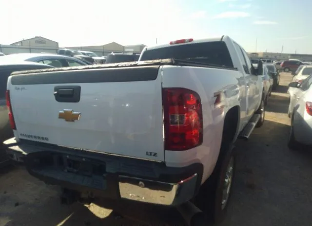 Photo 3 VIN: 1GC1KYE87EF177659 - CHEVROLET SILVERADO 2500HD 