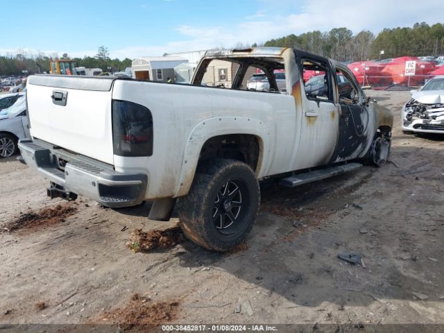 Photo 3 VIN: 1GC1KYE88DF162635 - CHEVROLET SILVERADO 2500HD 