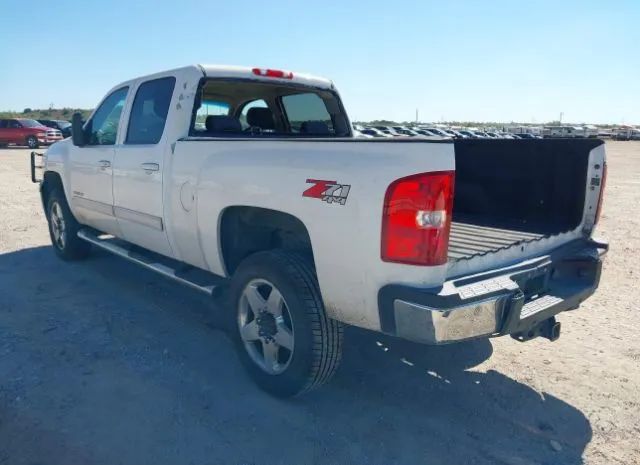 Photo 2 VIN: 1GC1KYE8XBF168403 - CHEVROLET SILVERADO 2500HD 