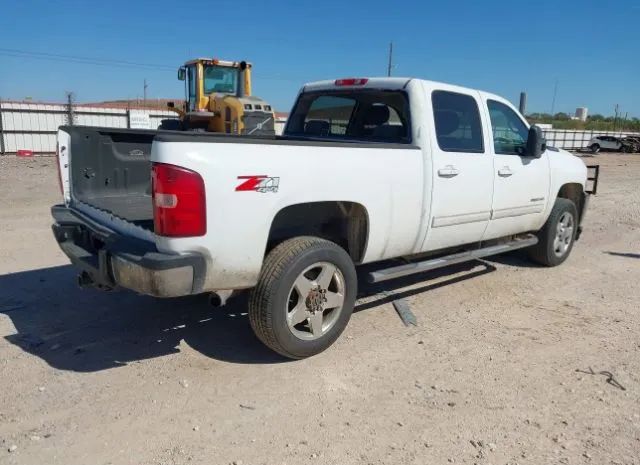 Photo 3 VIN: 1GC1KYE8XBF168403 - CHEVROLET SILVERADO 2500HD 