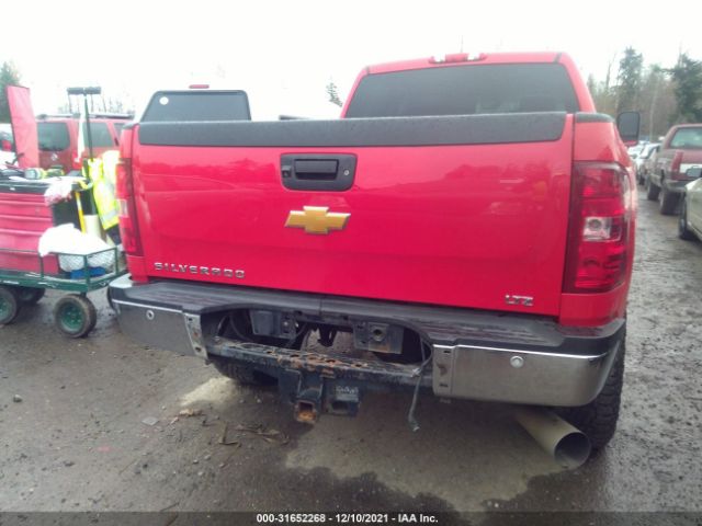 Photo 5 VIN: 1GC1KYE8XCF153028 - CHEVROLET SILVERADO 2500HD 