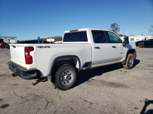 Photo 2 VIN: 1GC1YLE72LF177039 - CHEVROLET SILVERADO 