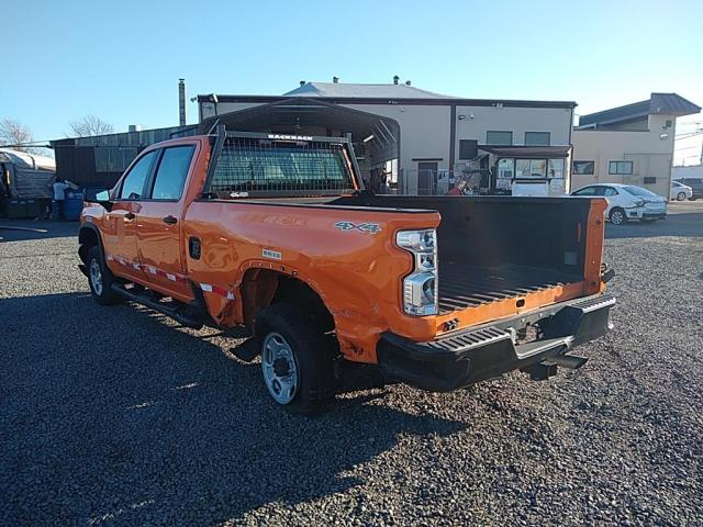 Photo 3 VIN: 1GC1YLE76LF165380 - CHEVROLET SILVERADO 