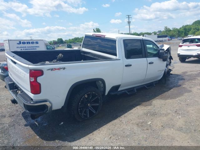 Photo 3 VIN: 1GC1YLEY6MF202468 - CHEVROLET SILVERADO 