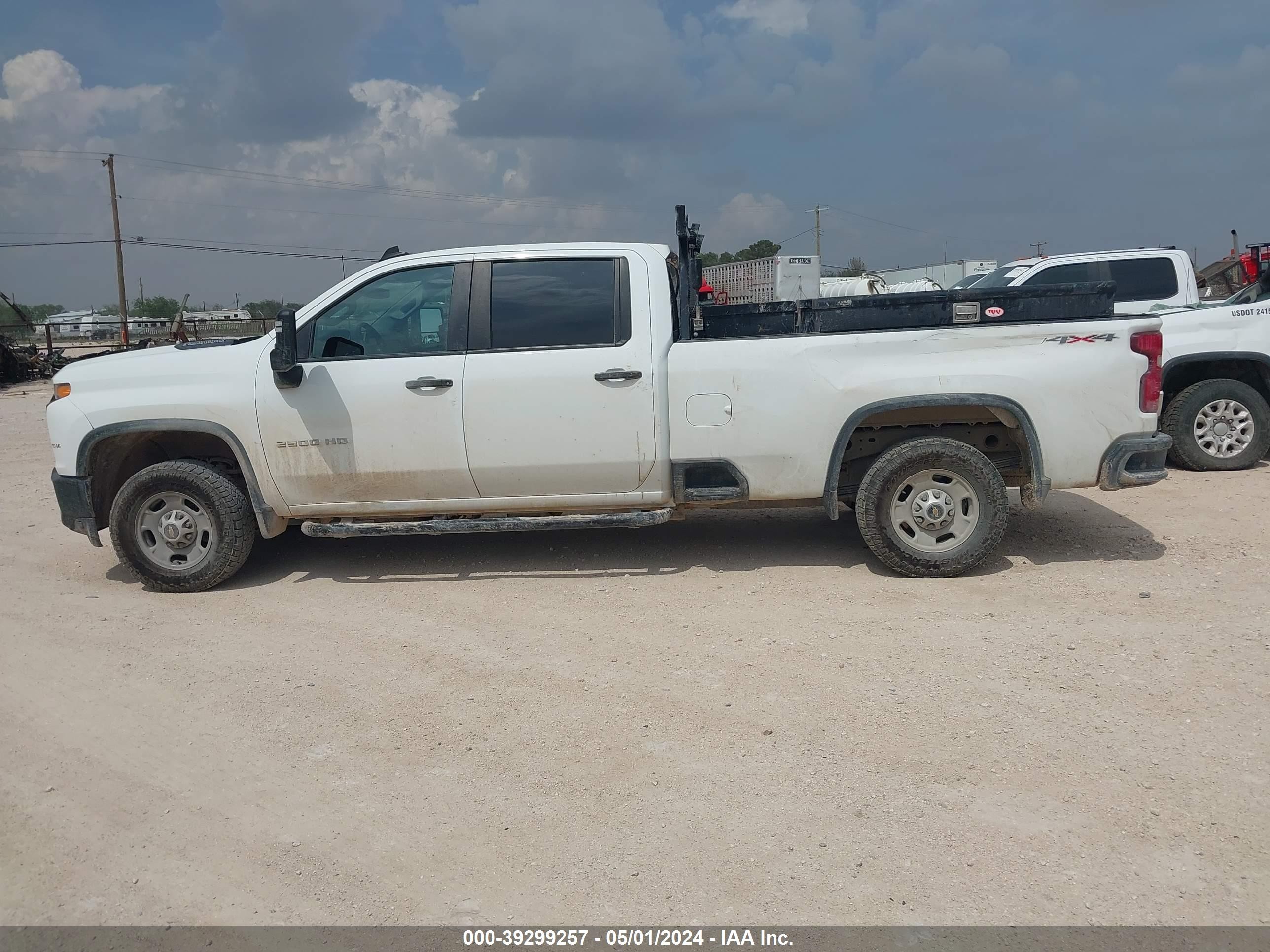 Photo 13 VIN: 1GC1YLEY7MF236354 - CHEVROLET SILVERADO 