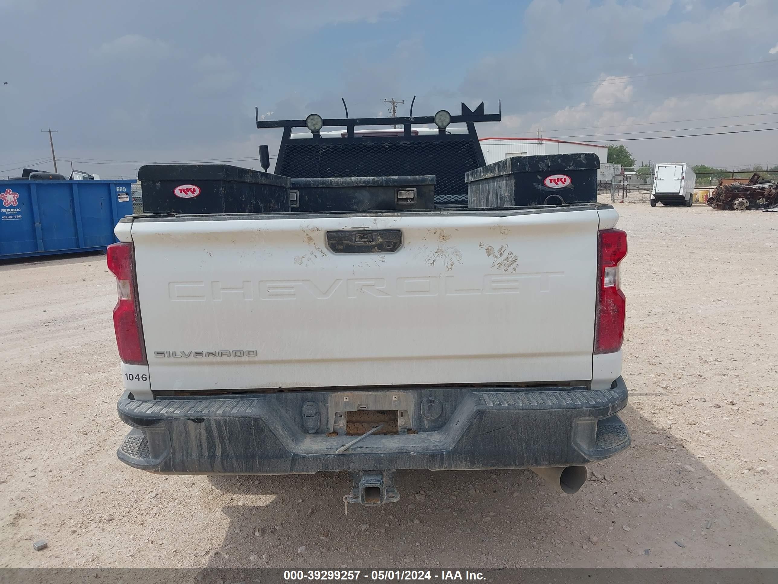 Photo 15 VIN: 1GC1YLEY7MF236354 - CHEVROLET SILVERADO 