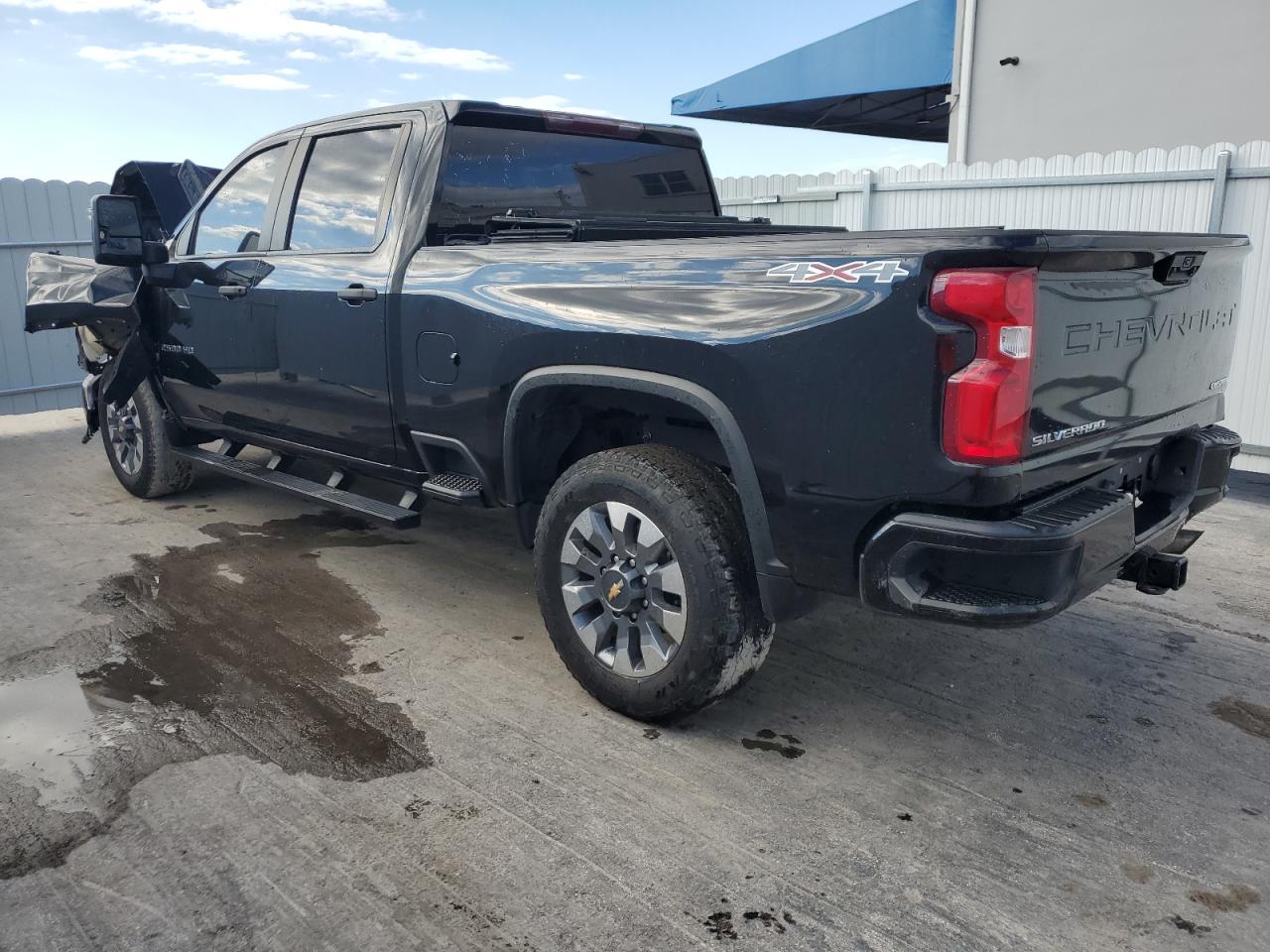 Photo 1 VIN: 1GC1YME73MF319244 - CHEVROLET SILVERADO 