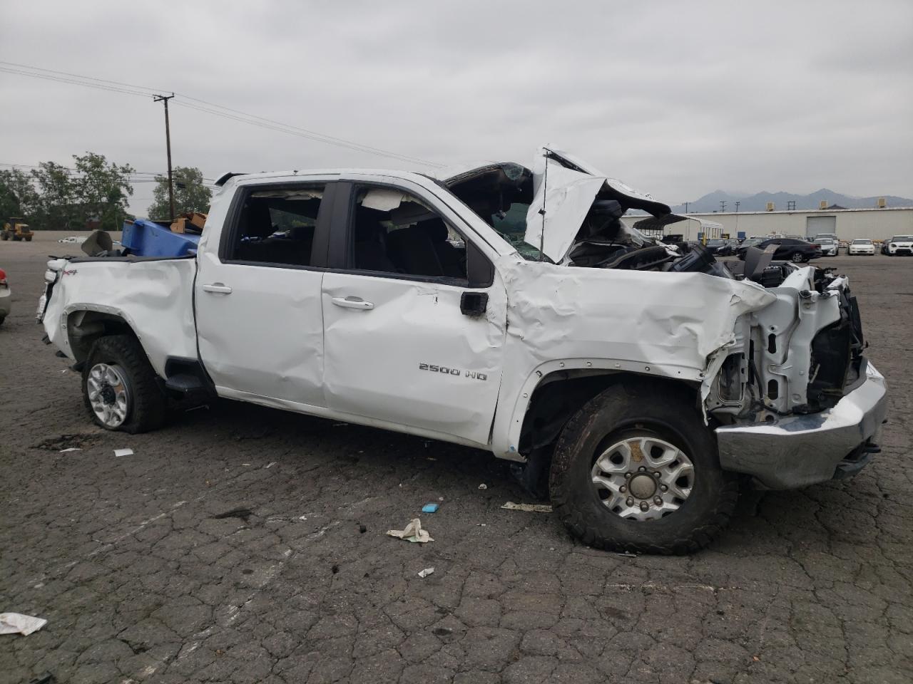 Photo 3 VIN: 1GC1YNEY6MF312299 - CHEVROLET SILVERADO 