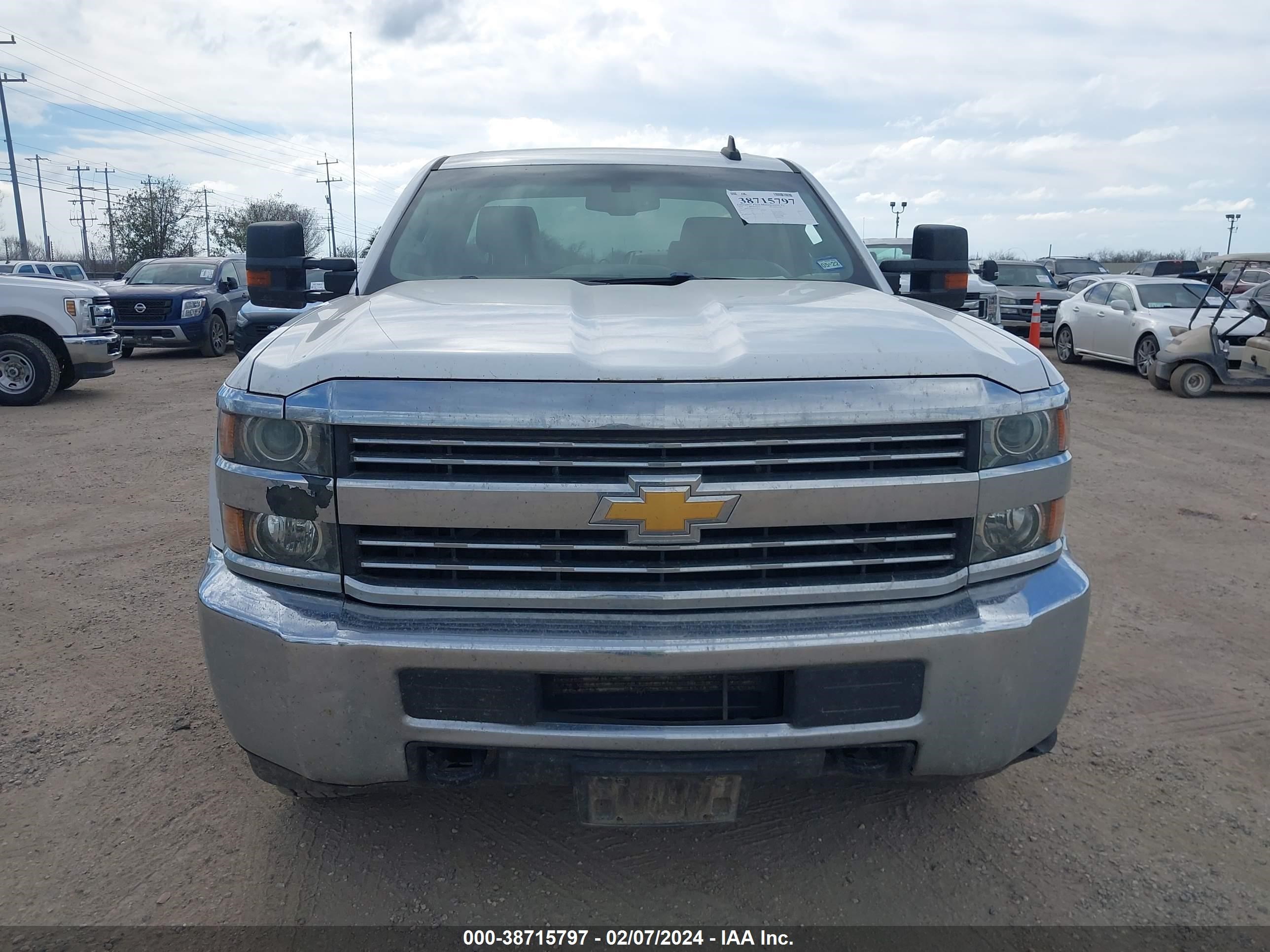 Photo 11 VIN: 1GC2CUEG2JZ242069 - CHEVROLET SILVERADO 