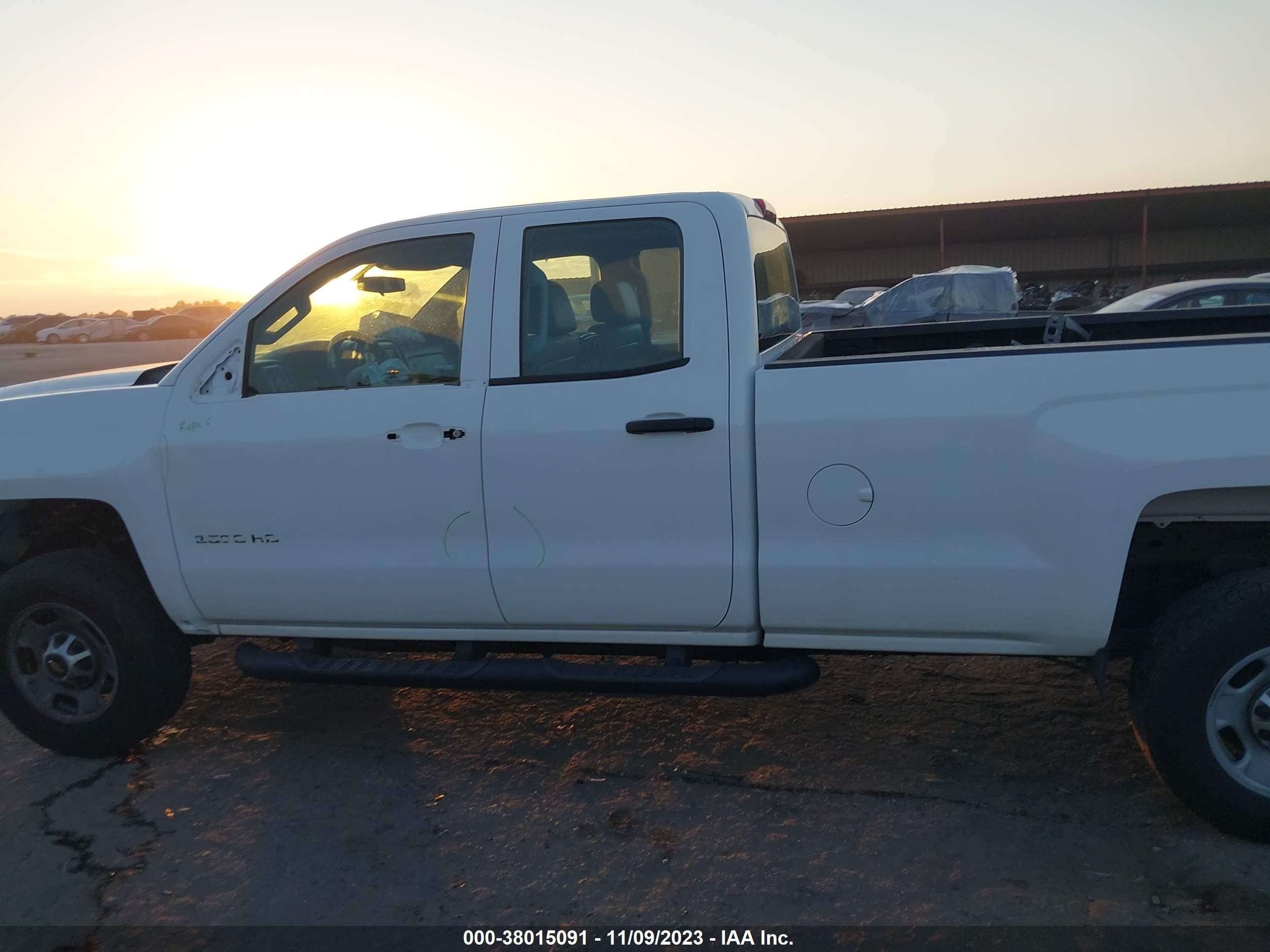 Photo 14 VIN: 1GC2CUEG5FZ507171 - CHEVROLET SILVERADO 