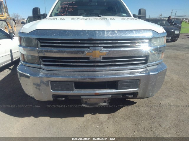 Photo 5 VIN: 1GC2CUEGXFZ143474 - CHEVROLET SILVERADO 2500HD 