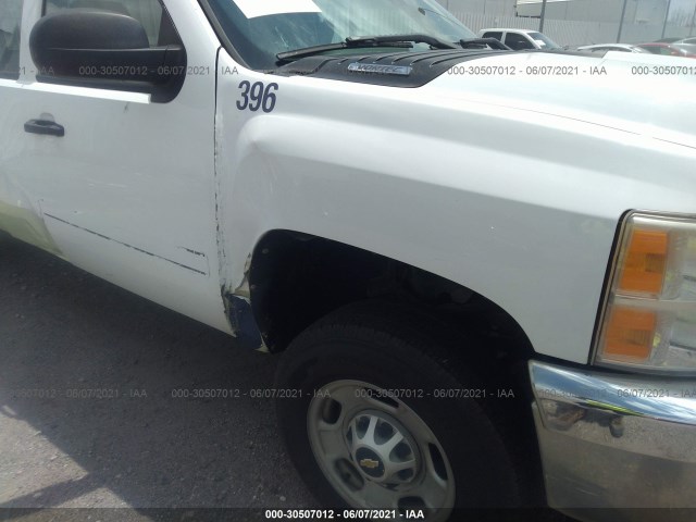 Photo 5 VIN: 1GC2CVCG4BZ341373 - CHEVROLET SILVERADO 2500HD 