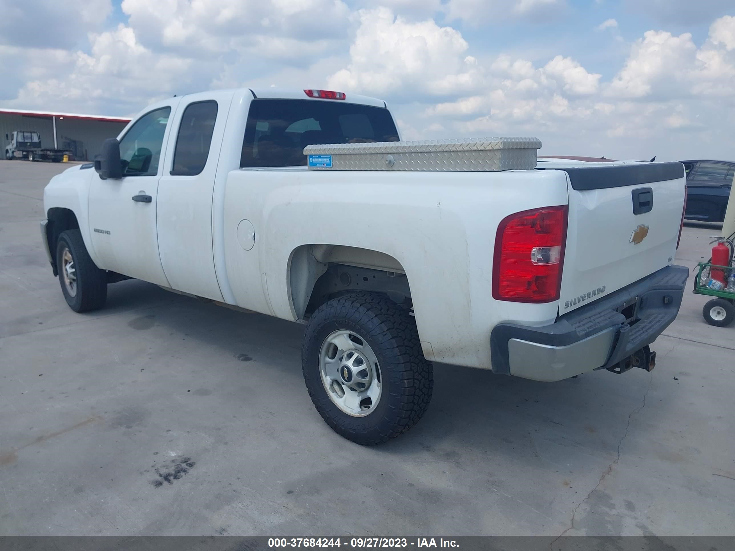 Photo 2 VIN: 1GC2CVCG5DZ362221 - CHEVROLET SILVERADO 