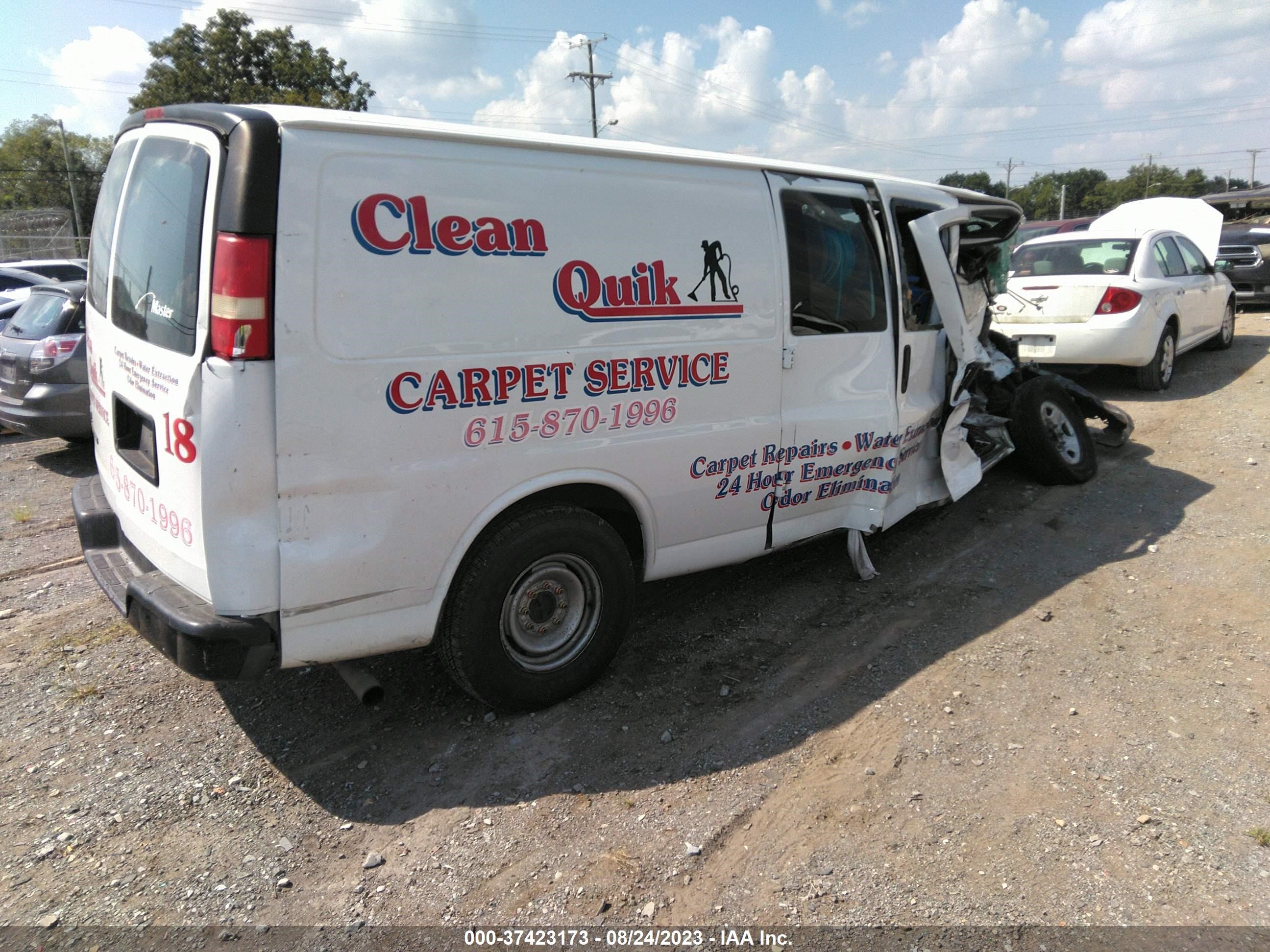 Photo 3 VIN: 1GC2GUAG7A1124804 - CHEVROLET EXPRESS 