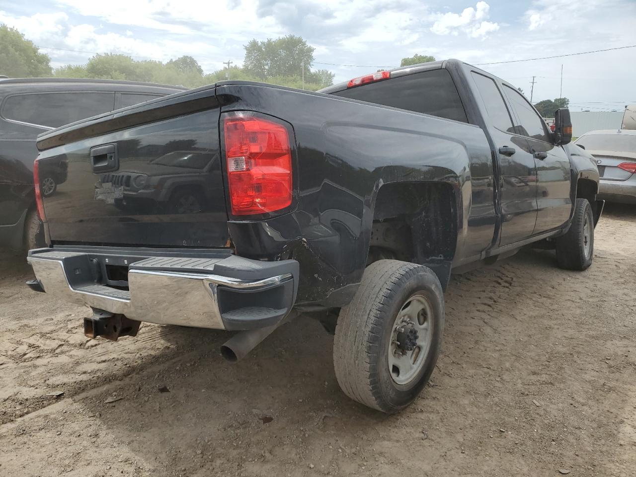 Photo 2 VIN: 1GC2KUEG1GZ137356 - CHEVROLET SILVERADO 