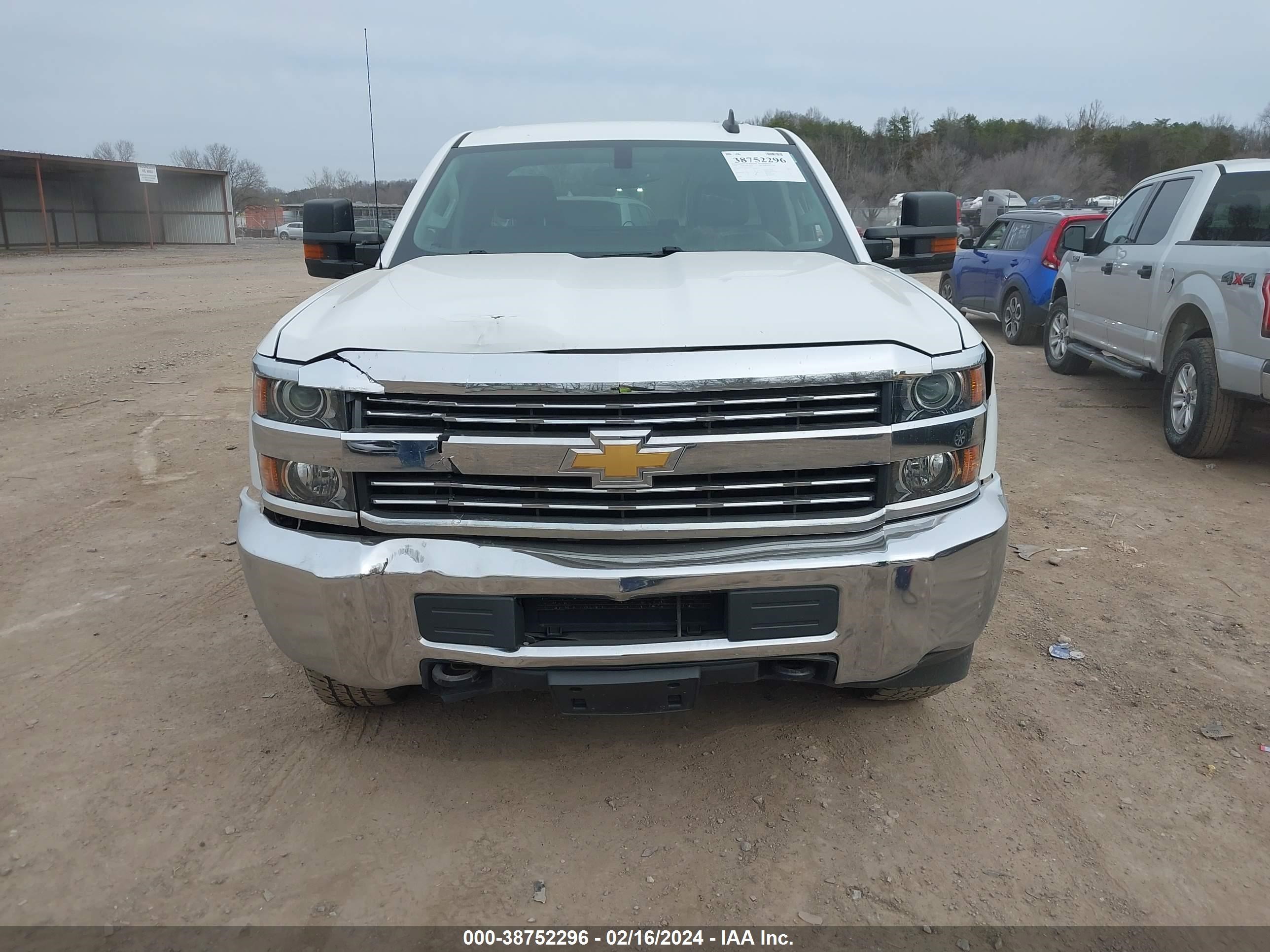 Photo 12 VIN: 1GC2KUEG2JZ186704 - CHEVROLET SILVERADO 