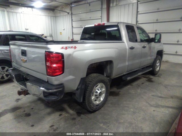 Photo 3 VIN: 1GC2KUEG3FZ557327 - CHEVROLET SILVERADO 2500HD 