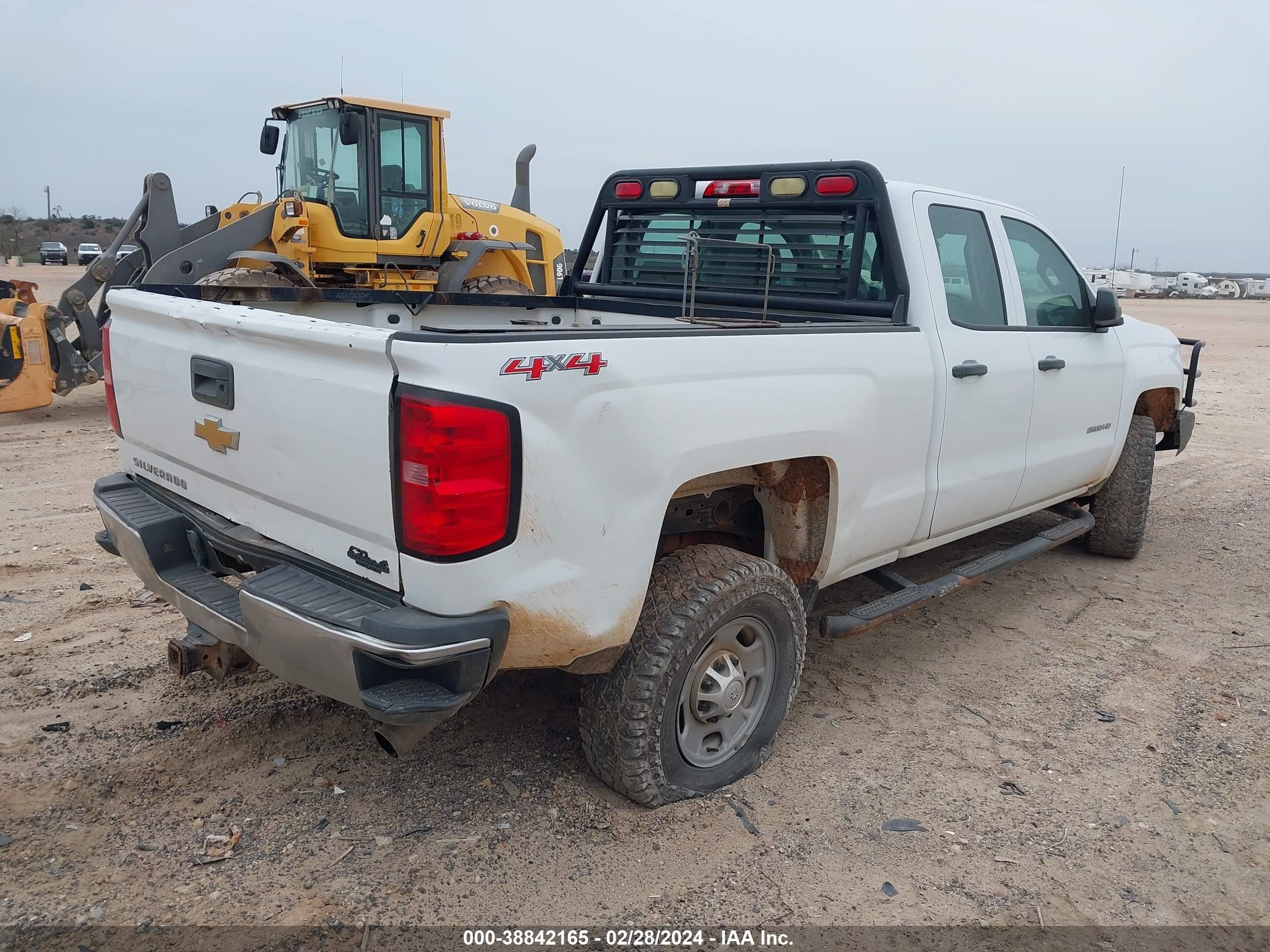 Photo 3 VIN: 1GC2KUEG5FZ528198 - CHEVROLET SILVERADO 