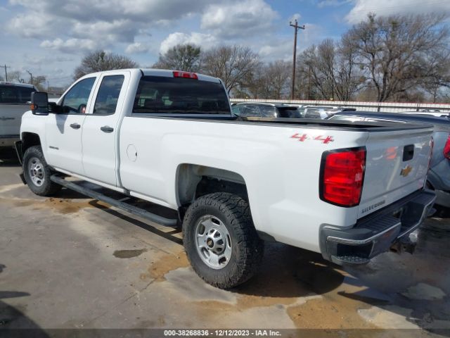 Photo 2 VIN: 1GC2KUEGXJZ216449 - CHEVROLET SILVERADO 2500HD 