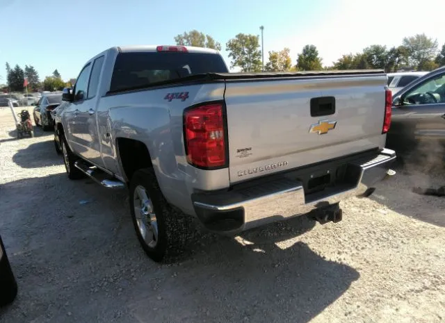 Photo 2 VIN: 1GC2KUEGXJZ336462 - CHEVROLET SILVERADO 2500HD 