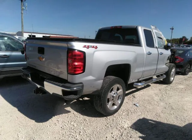 Photo 3 VIN: 1GC2KUEGXJZ336462 - CHEVROLET SILVERADO 2500HD 