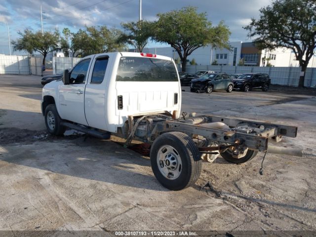 Photo 2 VIN: 1GC2KVC88DZ199205 - CHEVROLET SILVERADO 2500HD 