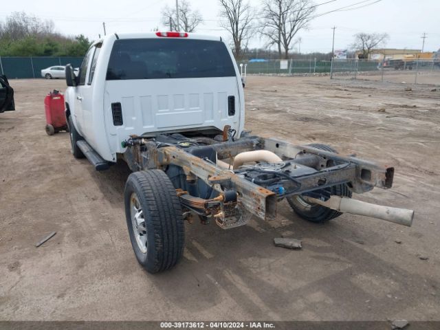 Photo 2 VIN: 1GC2KVC88DZ199205 - CHEVROLET SILVERADO 2500HD 