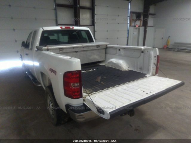 Photo 2 VIN: 1GC2KVCG9BZ339086 - CHEVROLET SILVERADO 2500HD 