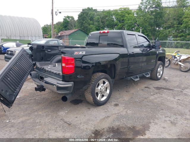 Photo 3 VIN: 1GC2KVE89GZ215655 - CHEVROLET SILVERADO 