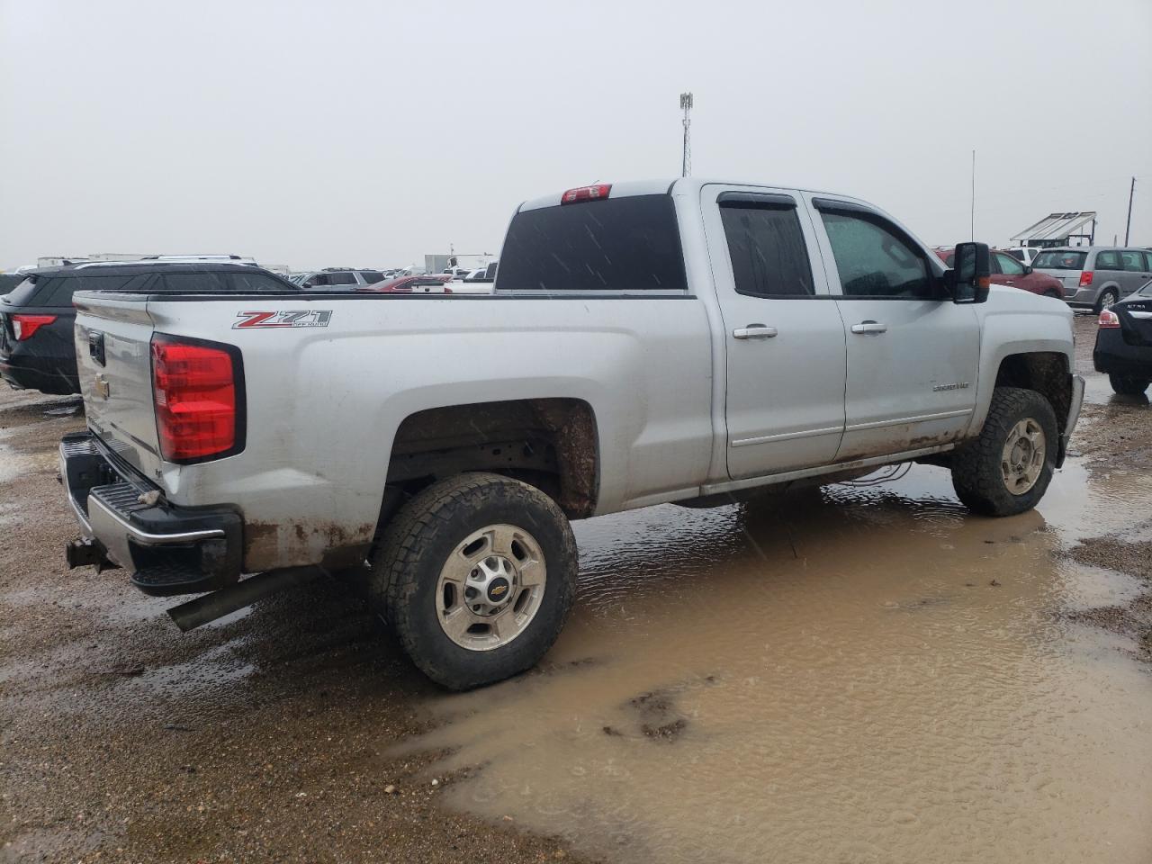 Photo 2 VIN: 1GC2KVEG0FZ558652 - CHEVROLET SILVERADO 