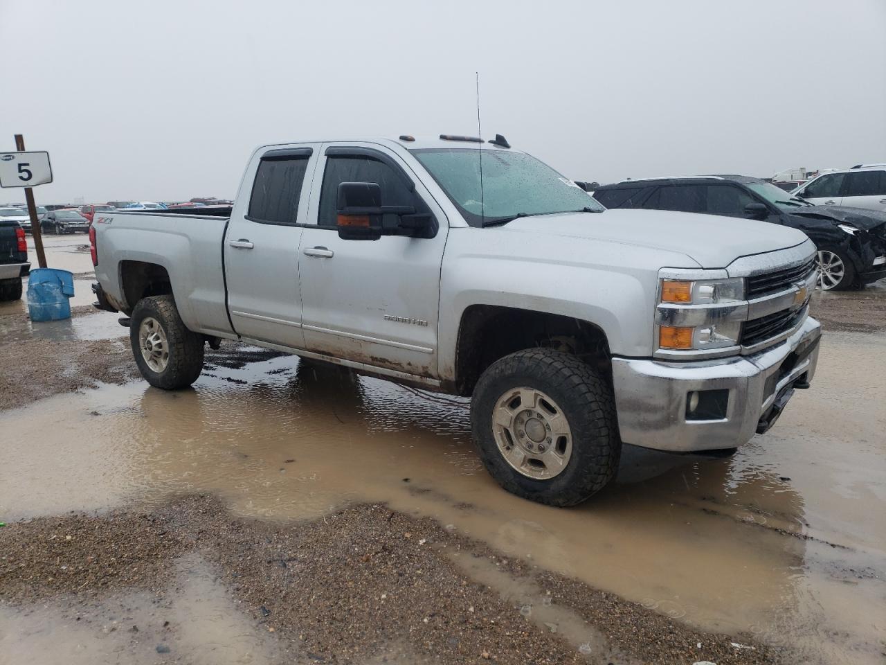 Photo 3 VIN: 1GC2KVEG0FZ558652 - CHEVROLET SILVERADO 