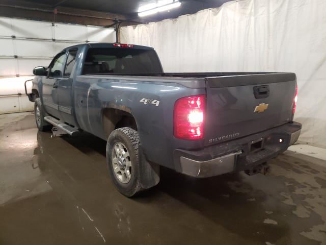 Photo 2 VIN: 1GC2KXC81DZ357802 - CHEVROLET SILVERADO 